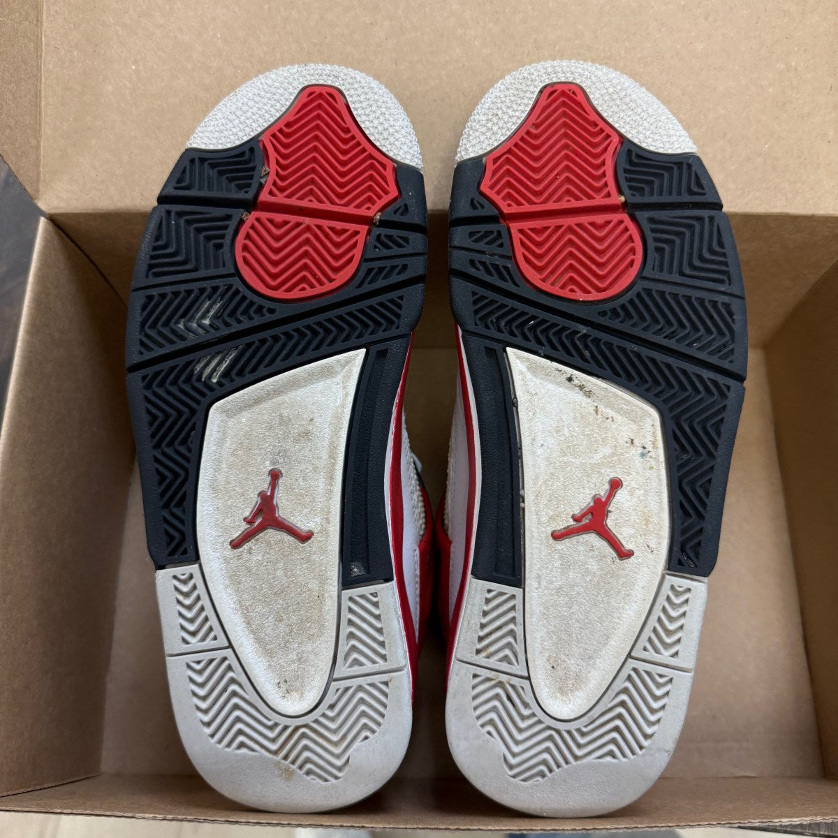 Jordan 4 Retro Red Cement (GS) Size 6Y (Pre-Owned) - Image 5