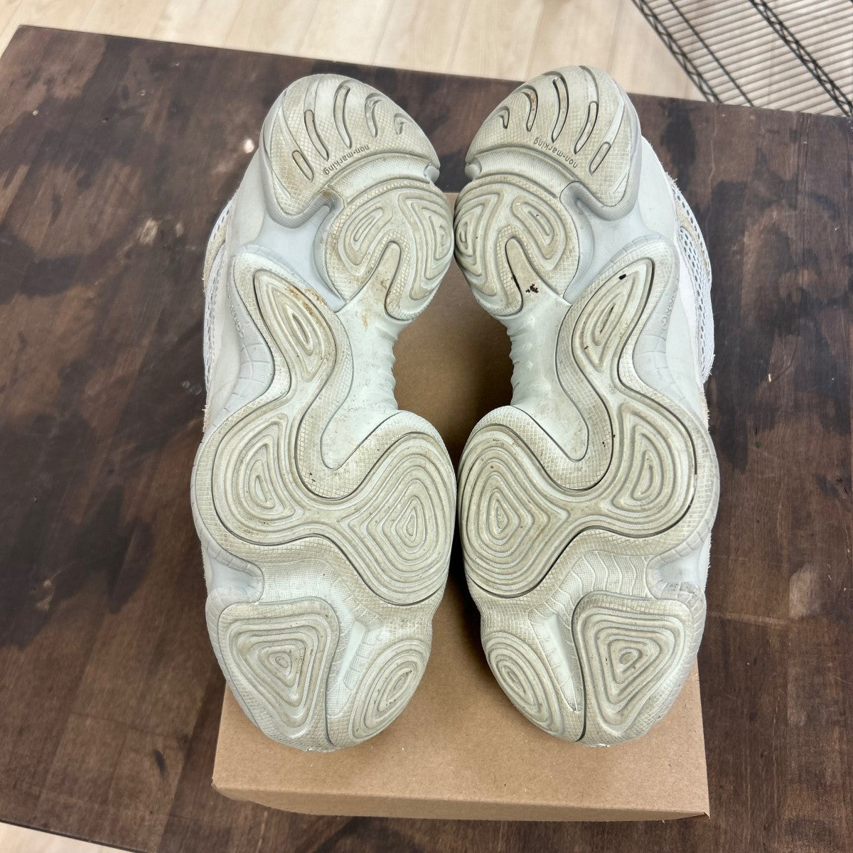 adidas Yeezy 500 Salt Size 11 (Pre-Owned) - Image 5