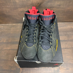 Jordan 7 Retro Citrus (2022) Size 10 (Pre-Owned) - Image 3