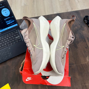 Nike Vista Lite Fossil Stone (Women's) Size 10.5 (Pre-Owned) - Image 3