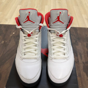 Jordan 5 Retro Fire Red Silver Tongue (2020) - Image 2