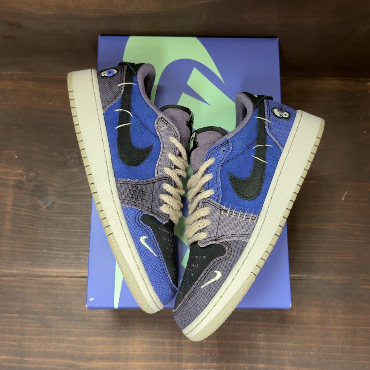Jordan 1 Retro Low OG Zion Williamson Voodoo Alternate (GS) Size 5Y (Pre-Owned) - back