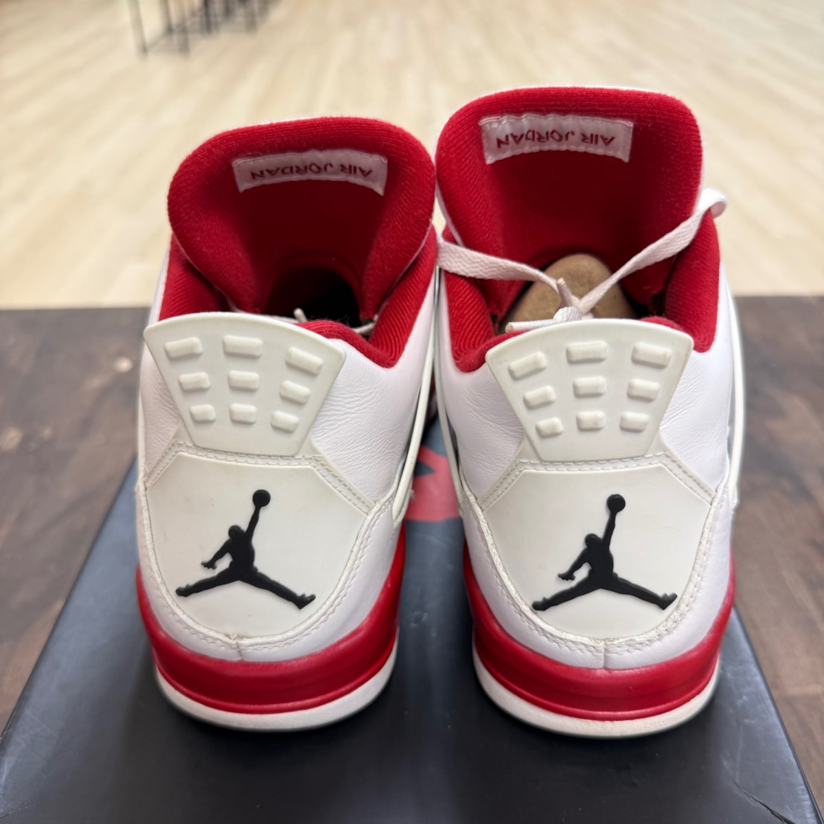 Jordan 4 Retro Alternate 89 - Image 3