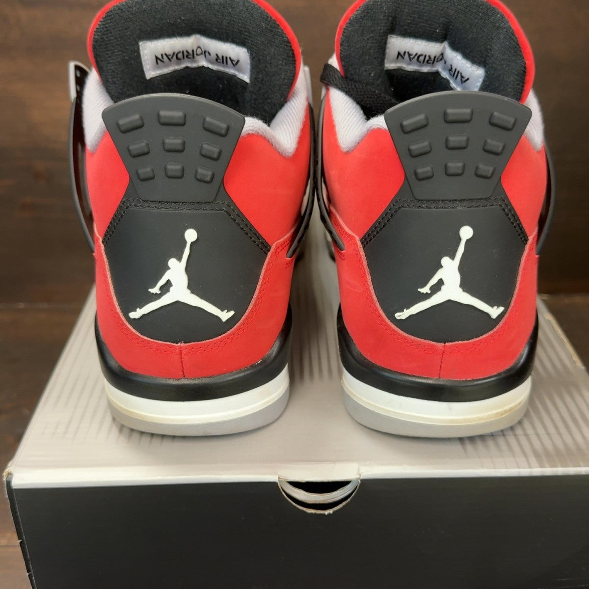 Jordan 4 Retro Toro Bravo (2026) - Image 5