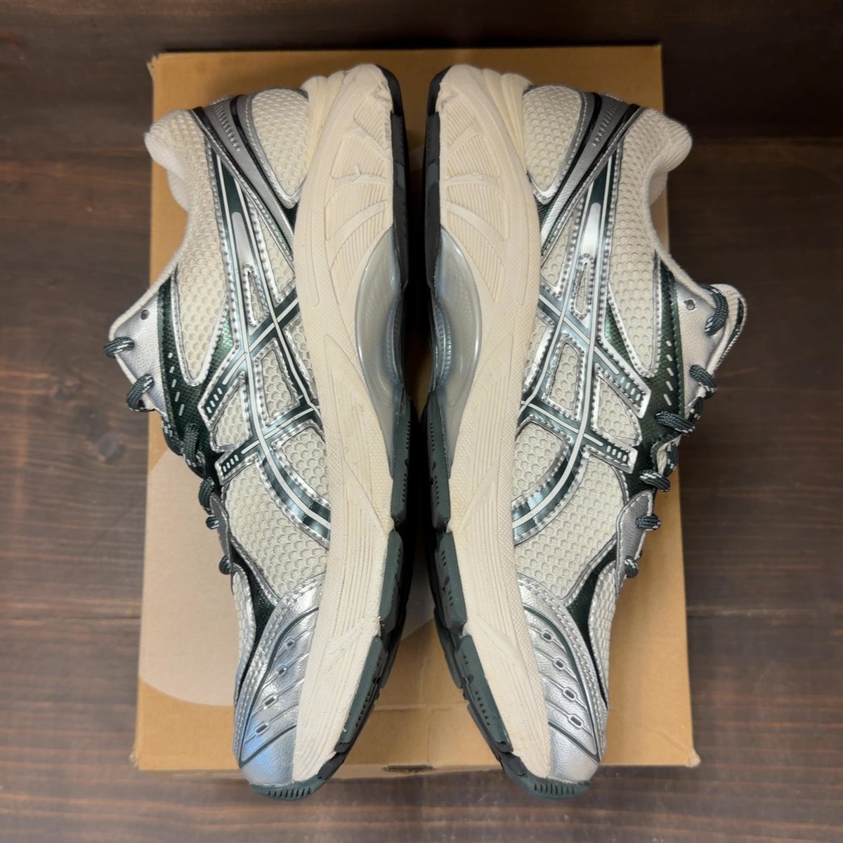 ASICS GT-2160 Kith Cream Scarab (2024) Size 9.5 (Pre-Owned) - aux