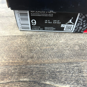 Jordan 3 Retro Black Cat (2025) Size 9 (Pre-Owned) - Image 6