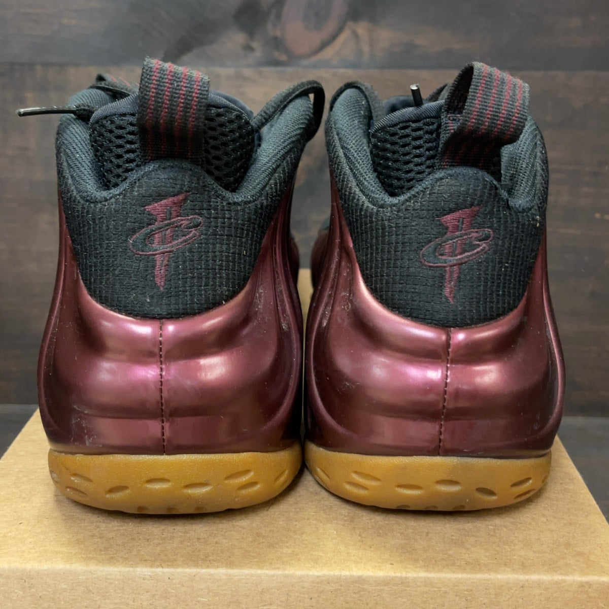 Nike Air Foamposite One Maroon Size 12 (Pre-Owned) - Image 5