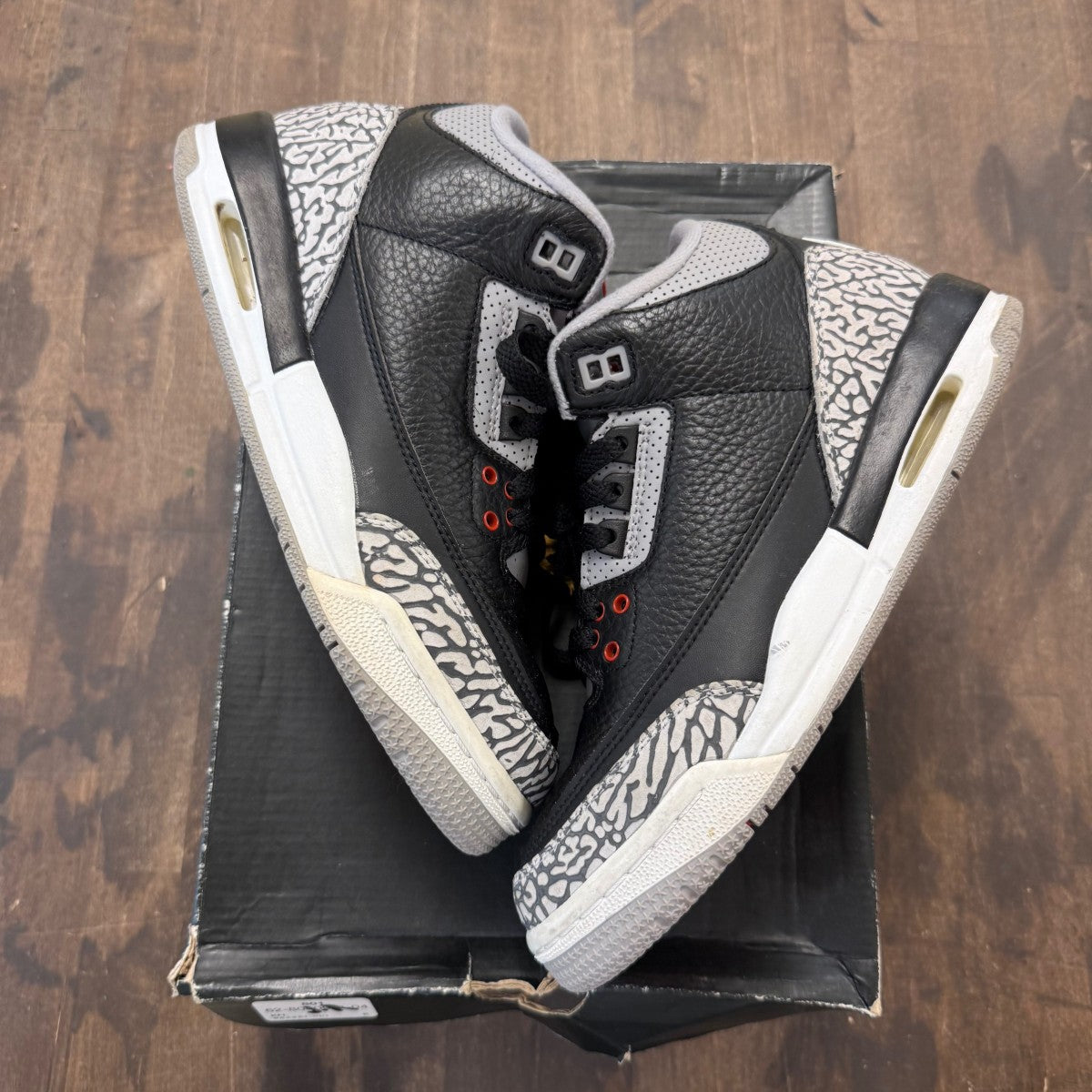 Jordan 3 Retro Black Cement (2018) (GS) - Image 1