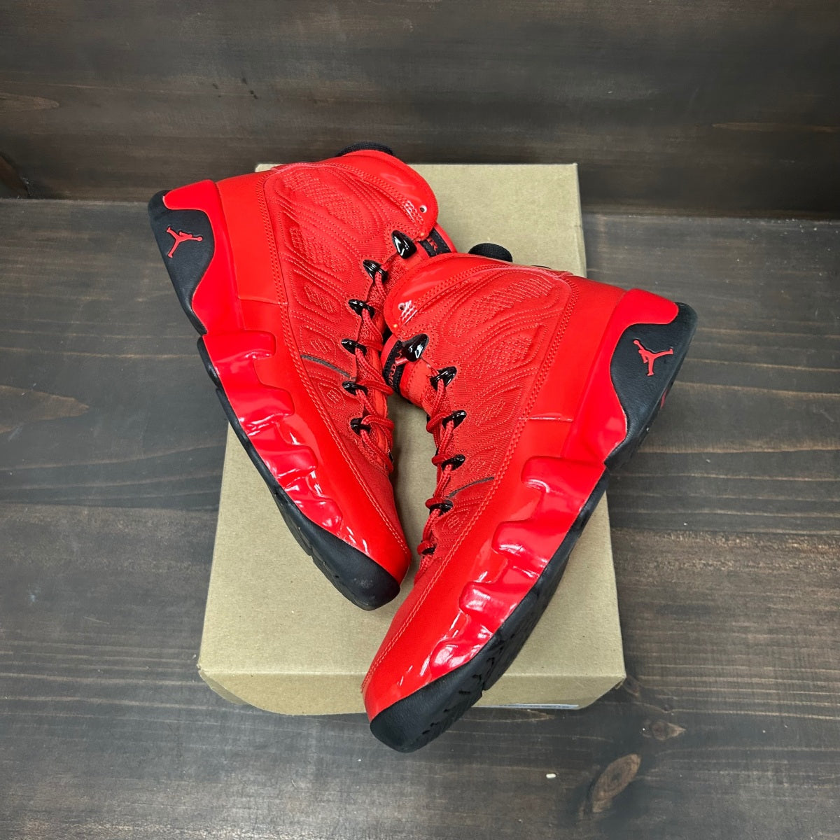 Jordan 9 Retro Chile Red Size 8 (Pre-Owned) - Image 2