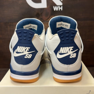 Jordan 4 Retro SB Navy Size 10 (Pre-Owned) - aux