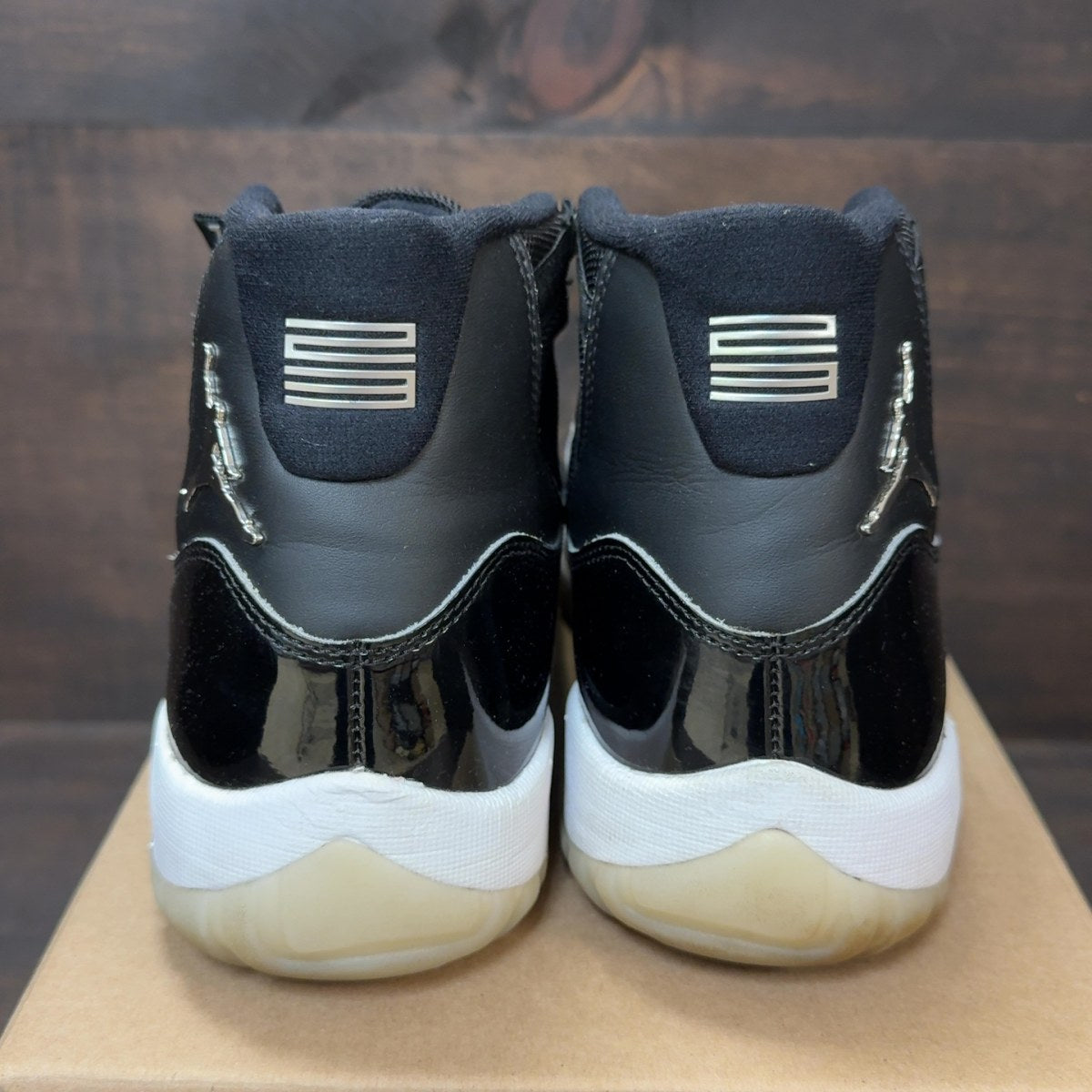 Jordan 11 Retro Jubilee 25th Anniversary Size 10 (Pre-Owned) - Image 5