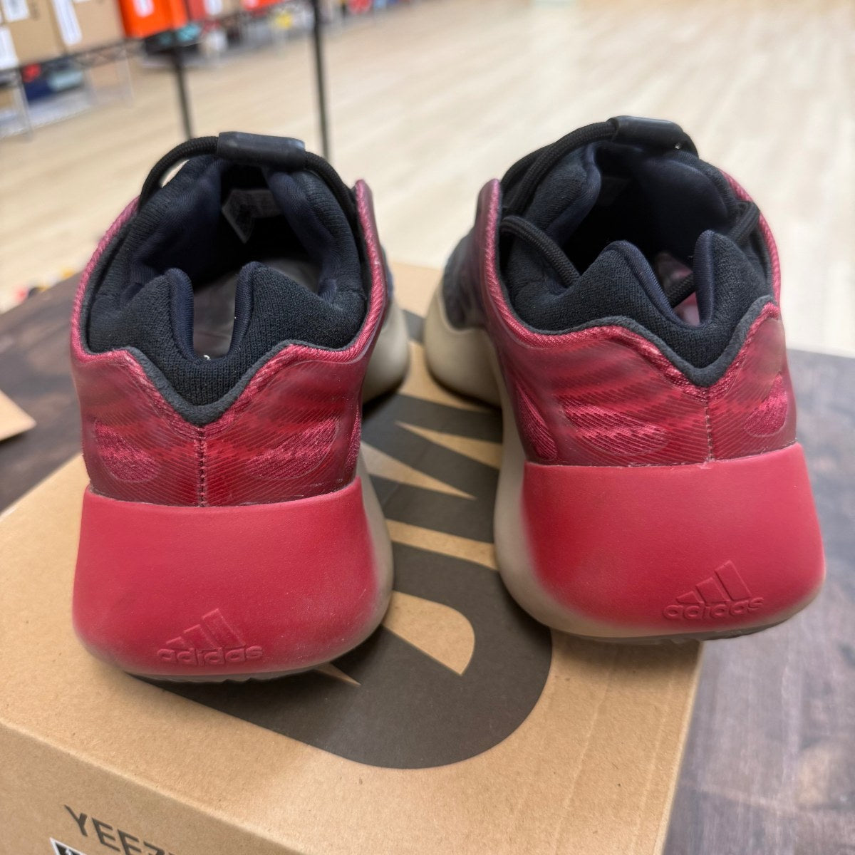 adidas Yeezy 700 V3 Fade Carbon - Image 6