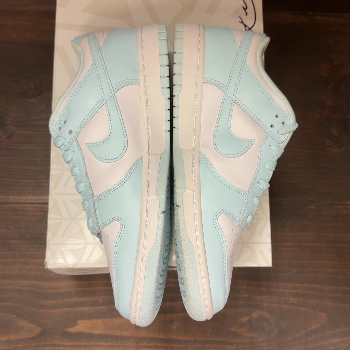 Nike Dunk Low Glacier Blue Size 9.5 (Pre-Owned) - Image 4