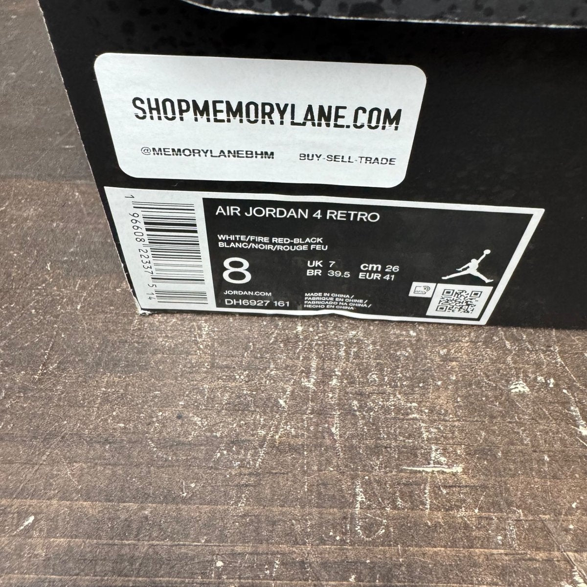 Jordan 4 Retro Red Cement Size 8 (Pre-Owned) - aux