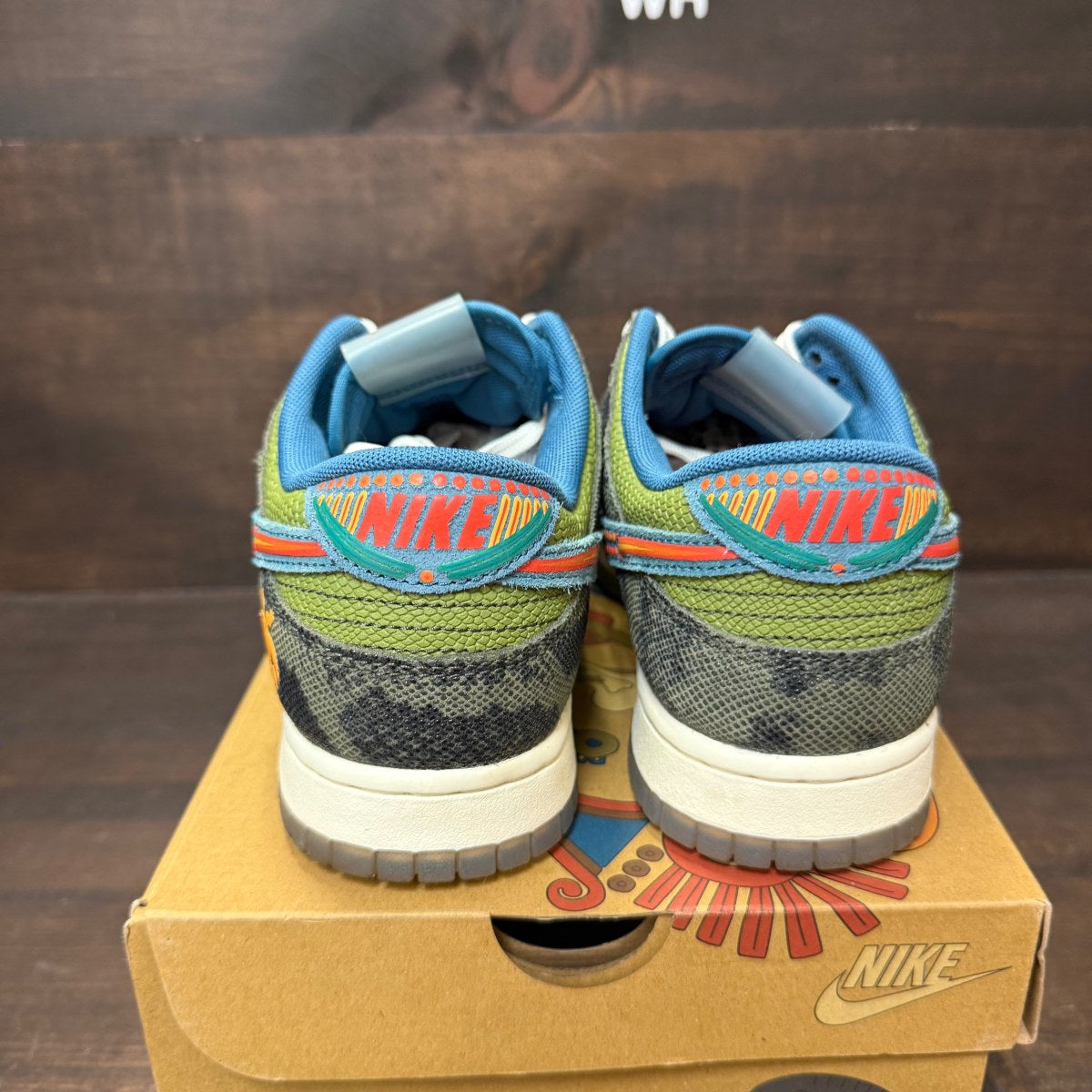 Nike Dunk Low Siempre Familia - Image 5