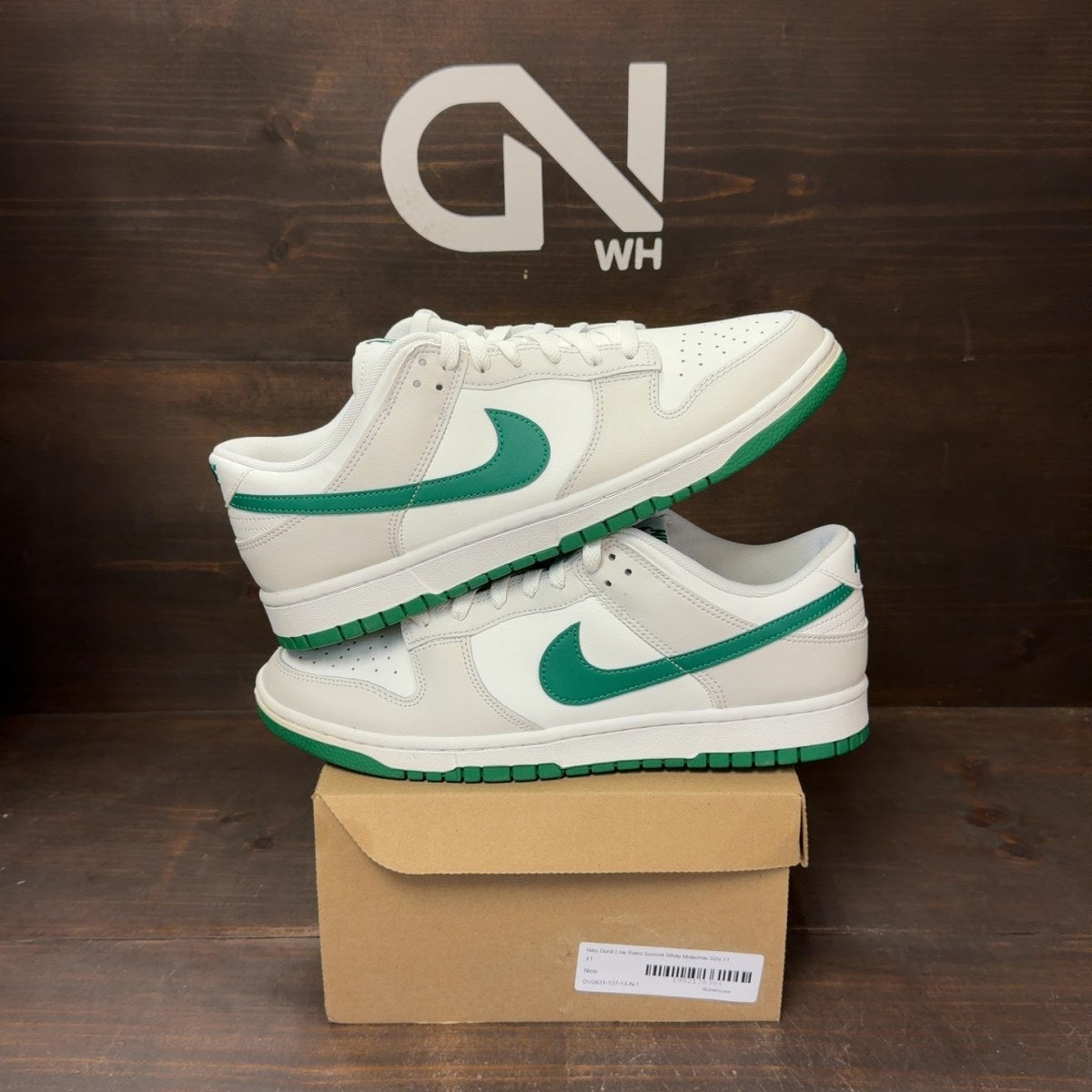 Nike Dunk Low Retro Summit White Malachite Size 11 - Image 1