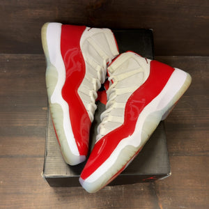 Jordan 11 Retro Cherry (2022) Size 9 (Pre-Owned) - Image 2