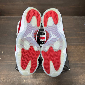Jordan 11 Retro Cherry (2022) Size 11 (Pre-Owned) - box