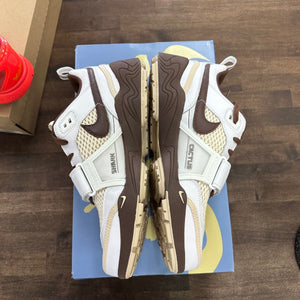 Nike Zoom Field Jaxx Travis Scott Light Chocolate - Image 3