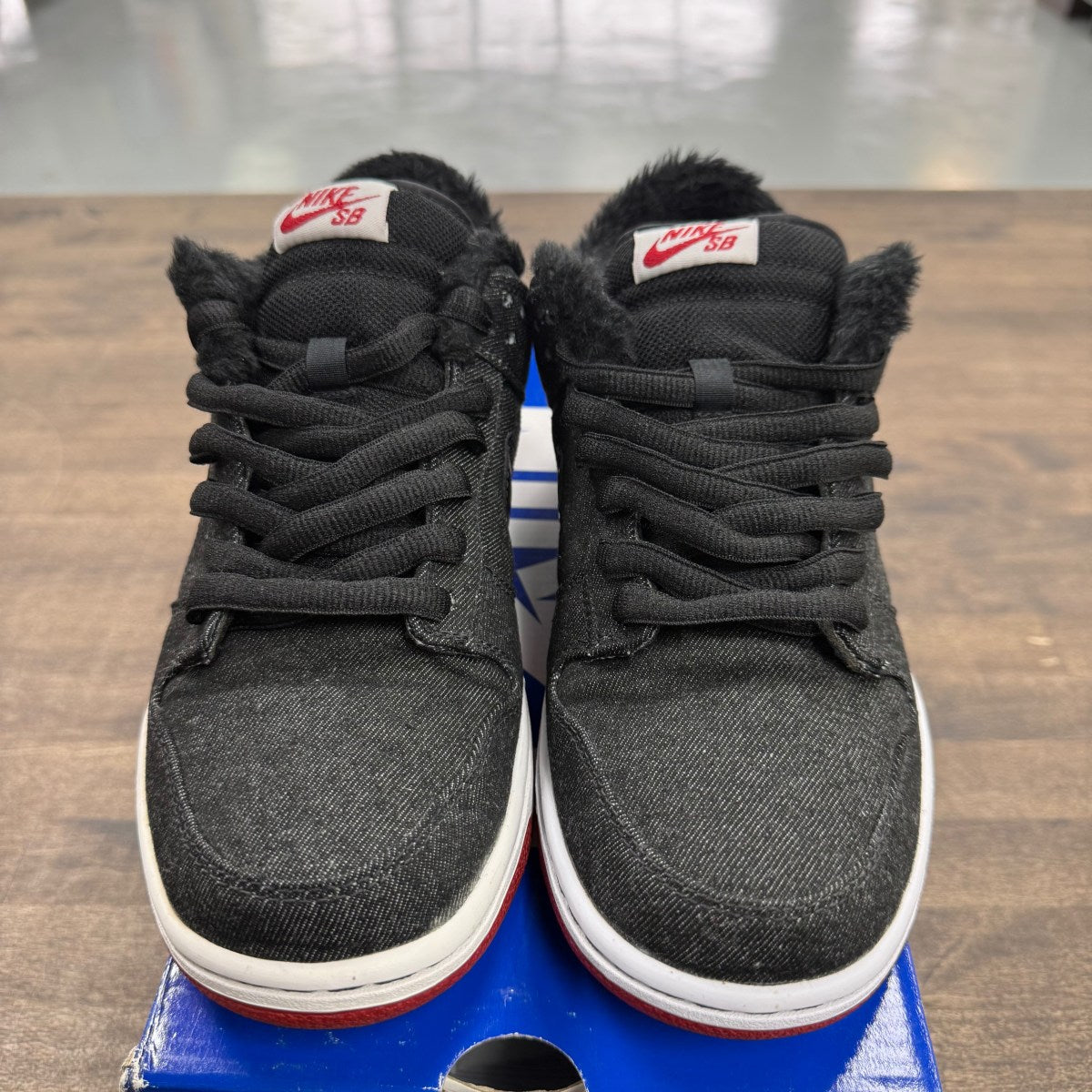 Nike SB Dunk Low Larry Perkins - Image 3