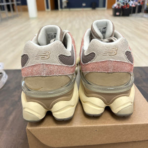 New Balance 9060 Landslide Mushroom Size 13 (Pre-Owned) - Image 4