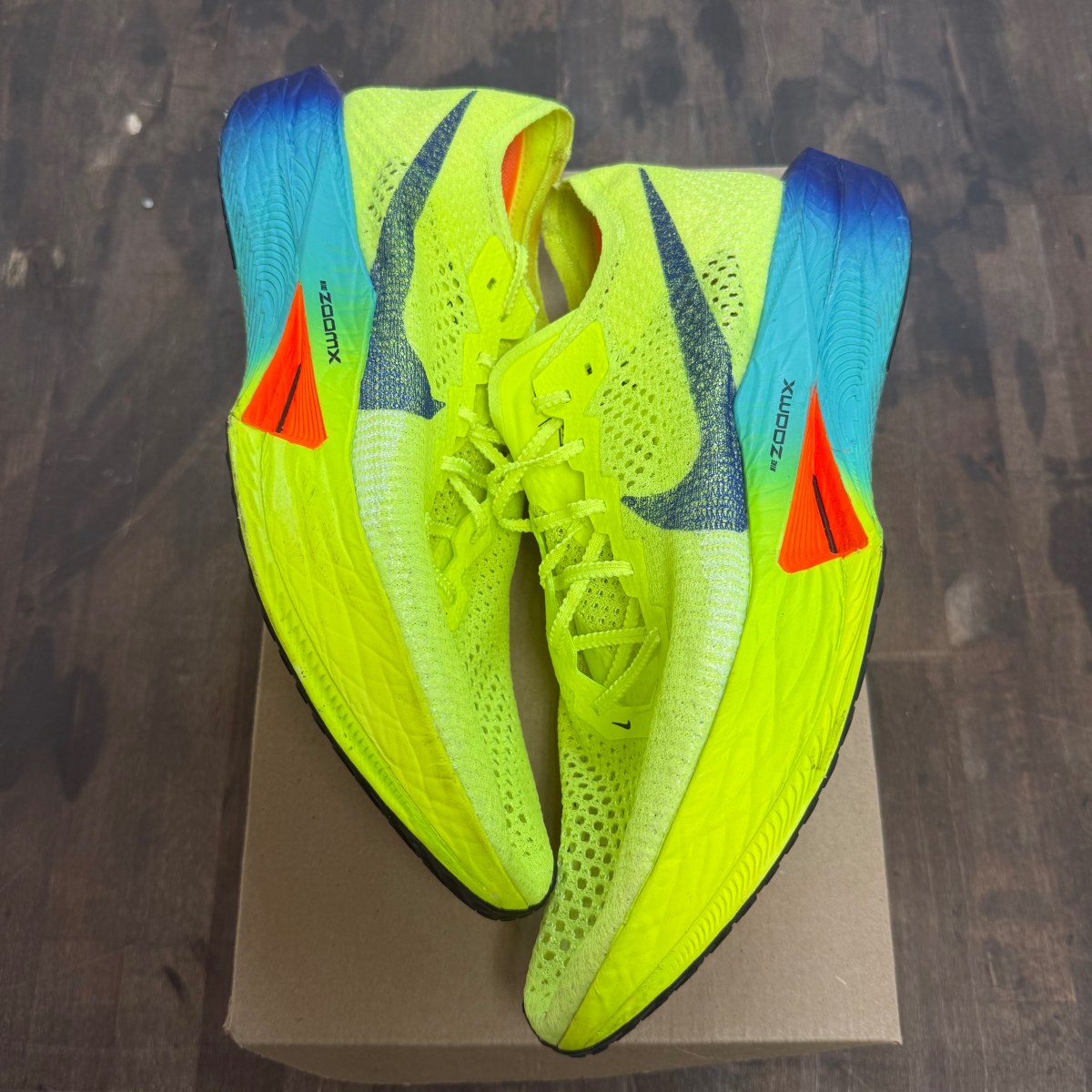 Nike ZoomX Vaporfly 3 Fast Pack Size 13 (Pre-Owned) - Image 1