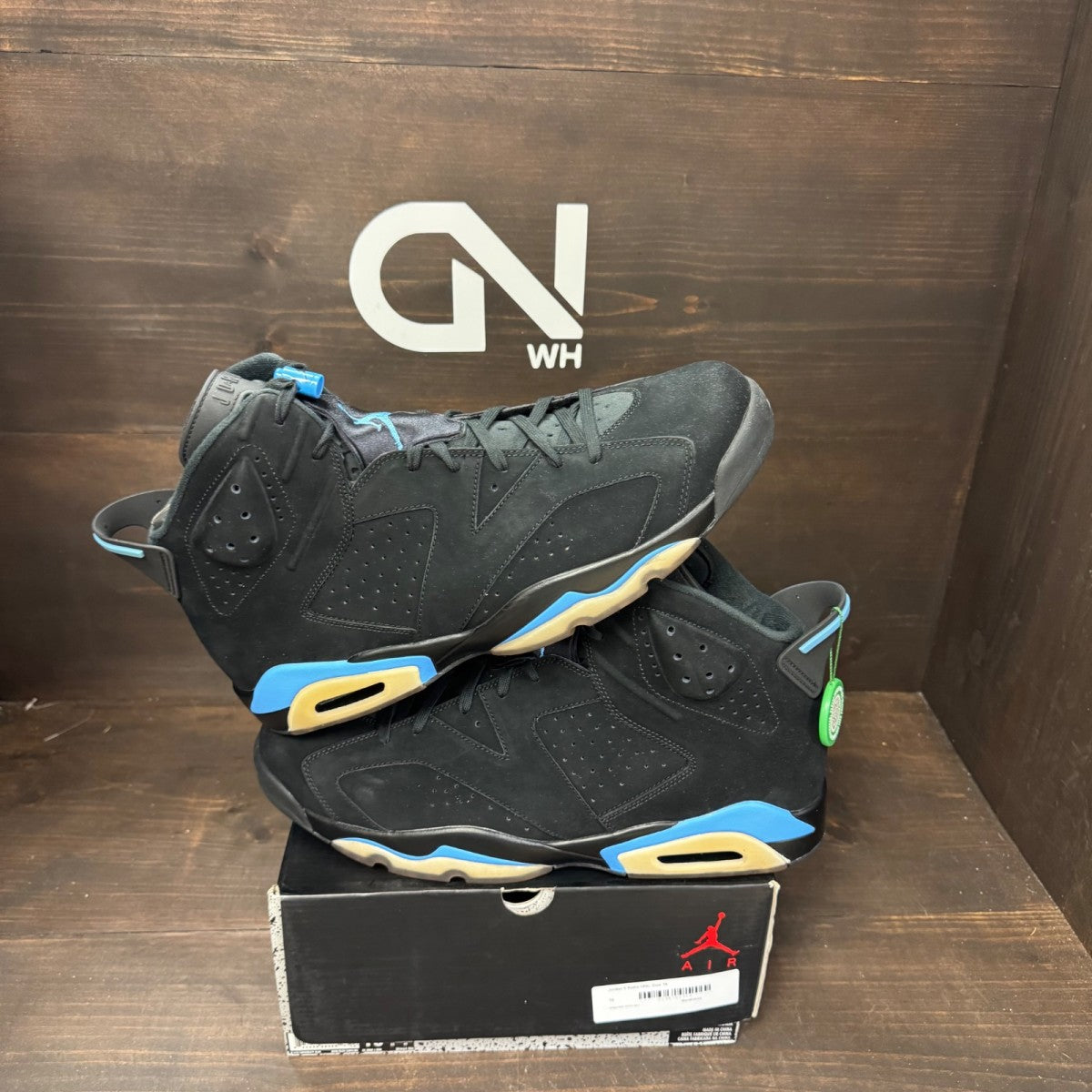 Jordan 6 Retro UNC - Image 1