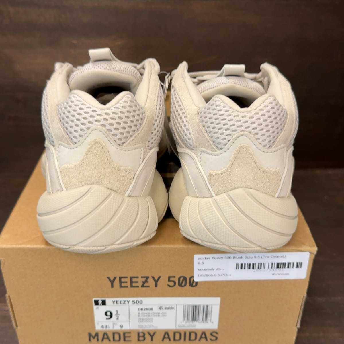 adidas Yeezy 500 Blush Size 9.5 (Pre-Owned) - aux