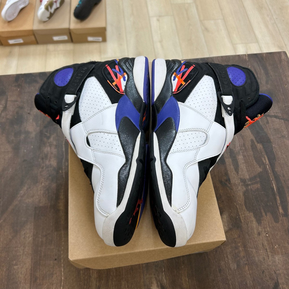 Jordan 8 Retro Three Peat Size 11 (Pre-Owned) - Image 3
