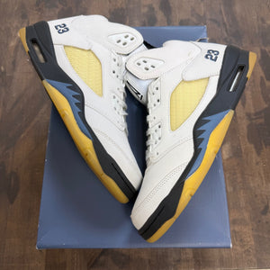 Jordan 5 Retro A Ma Maniére Dawn (Women's) - Image 1