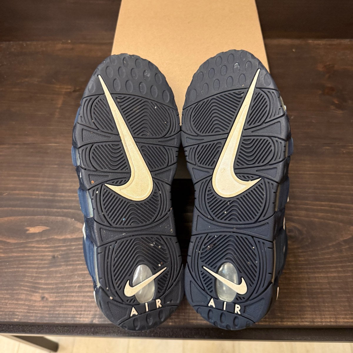 Nike Air More Uptempo Obsidian Size 9 (Pre-Owned) - Image 6
