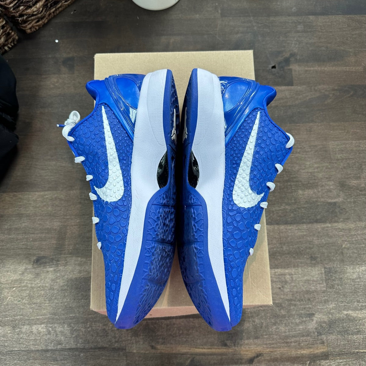 Nike Kobe 6 Protro Dodgers Size 10.5 (Pre-Owned) - Image 3
