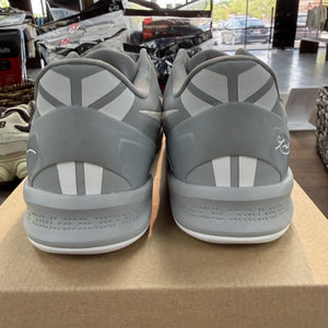 Nike Kobe 8 Protro Wolf Grey Size 7 (Pre-Owned) - Image 4