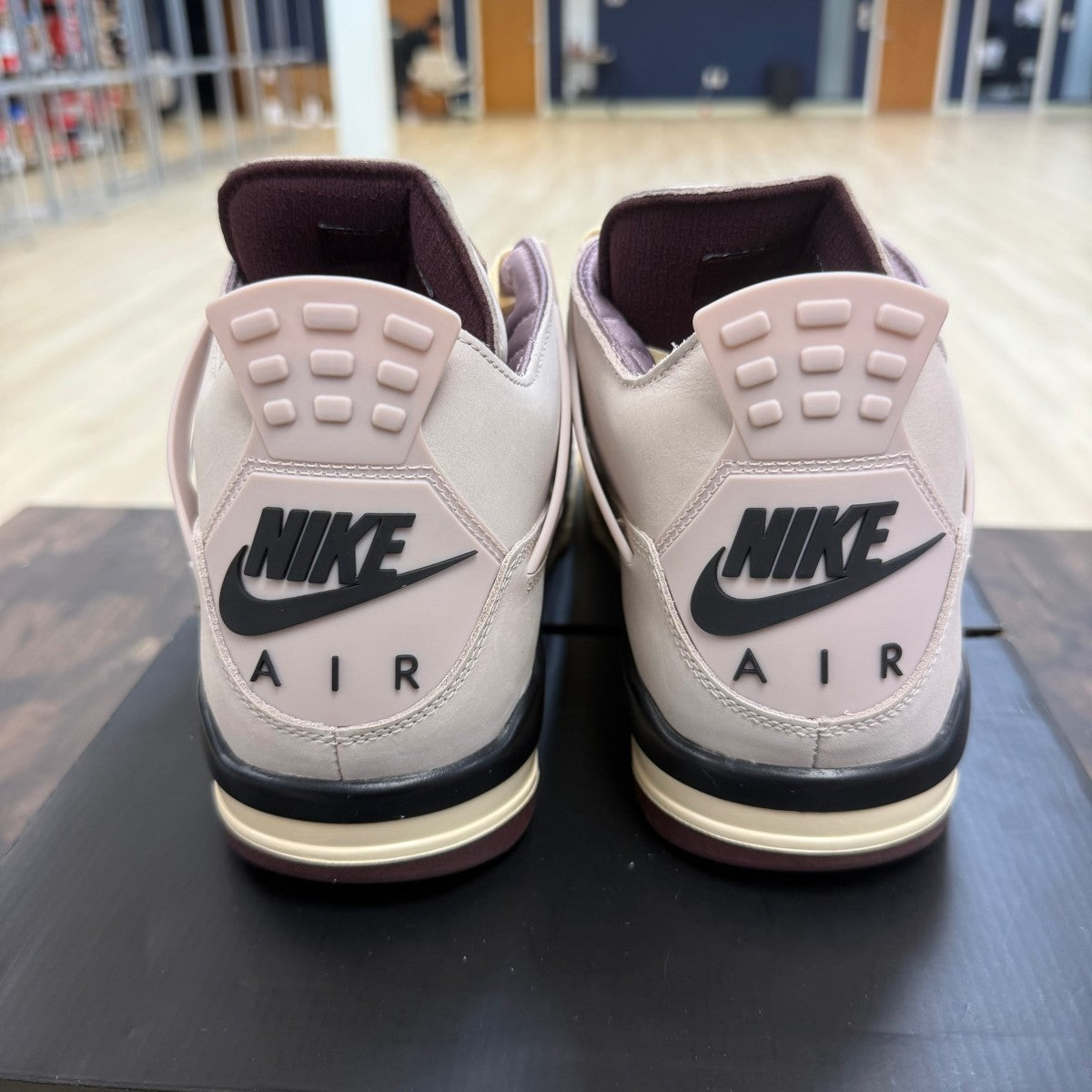 Jordan 4 Retro OG SP A Ma Maniére While You Were Sleeping (Women's) - Image 5