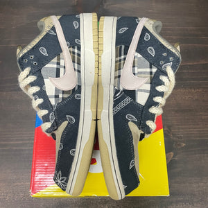 Nike SB Dunk Low Travis Scott - Image 3