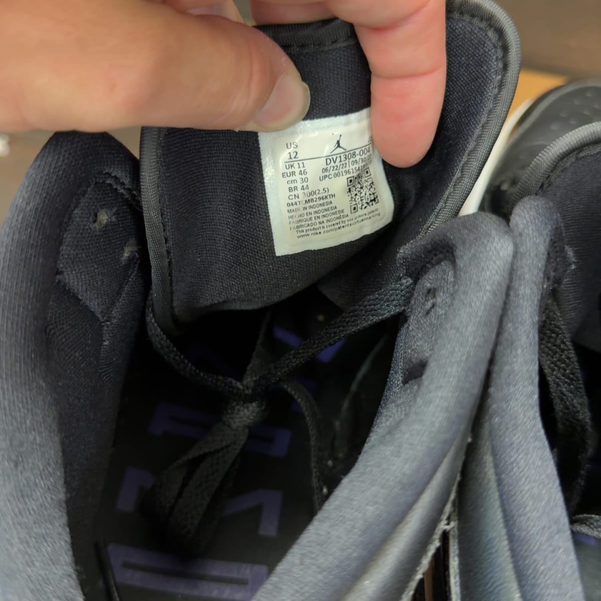 Jordan 1 Mid SE Space Jam Size 12 (Pre-Owned) - aux