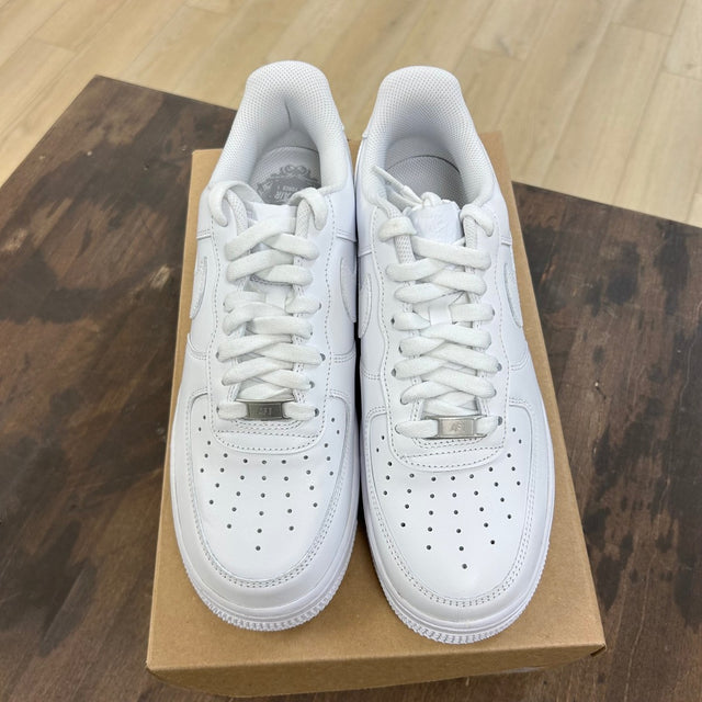 Nike Air Force 1 Low '07 White (Women's) Size 10W (Pre-Owned) - Image 2