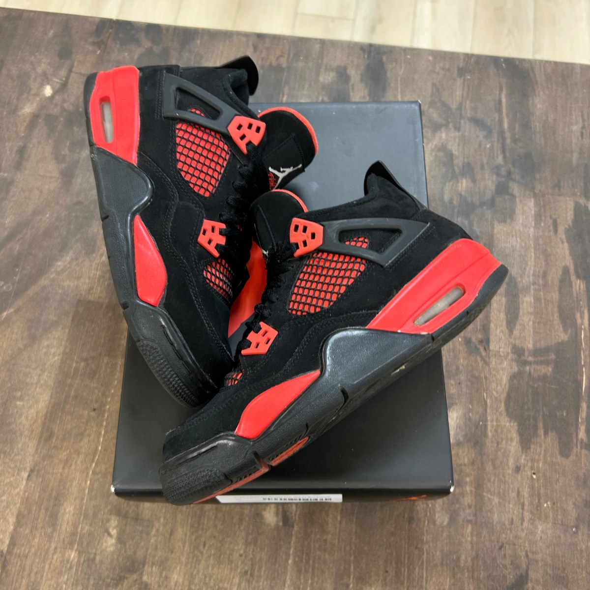 Jordan 4 Retro Red Thunder (GS) - Image 1