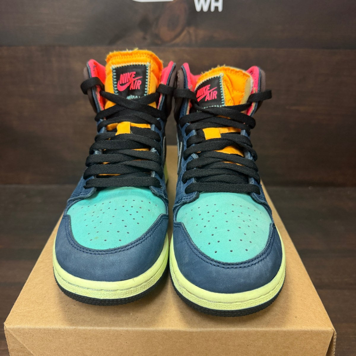Jordan 1 Retro High Tokyo Bio Hack (GS) Size 7Y (Pre-Owned) - Image 3