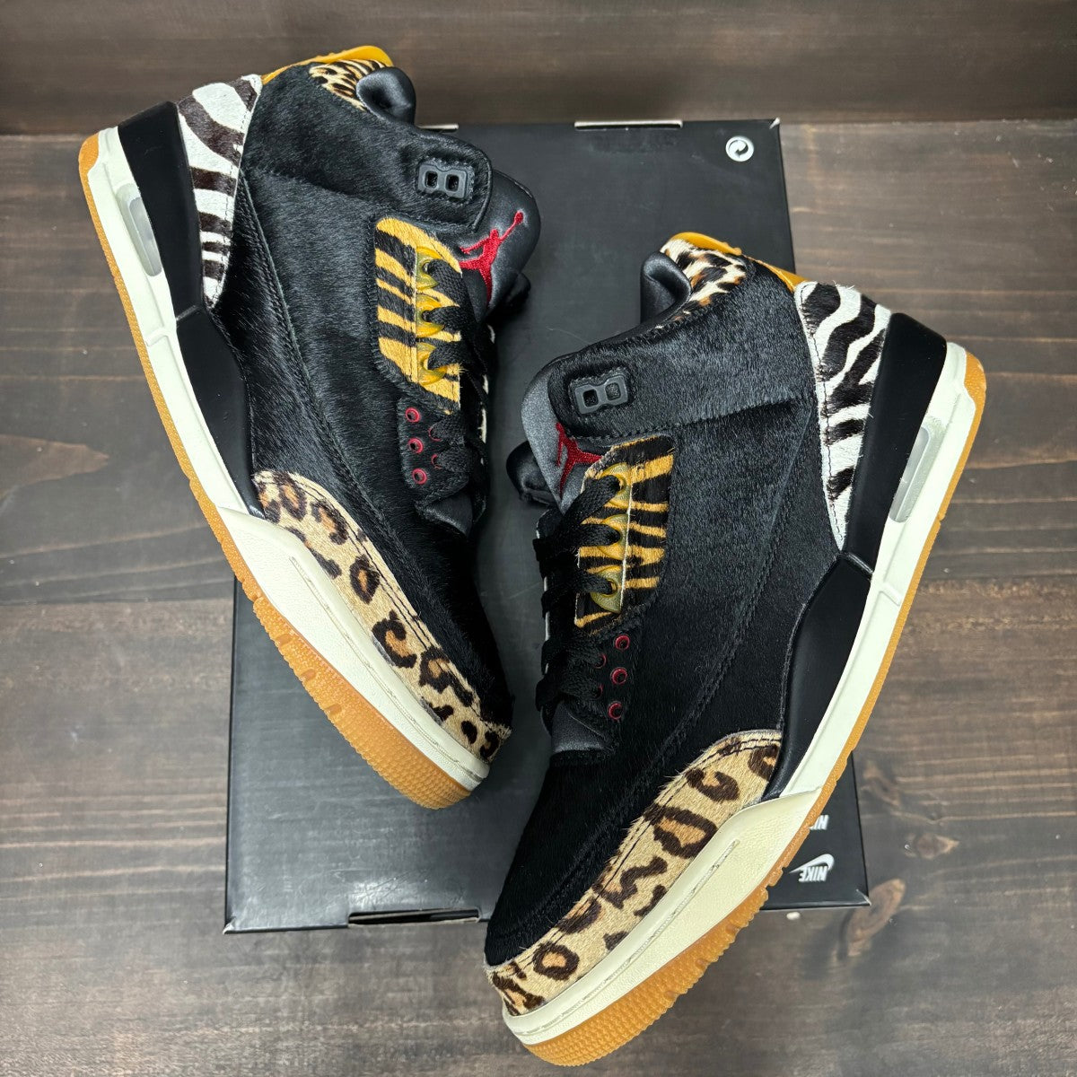 Jordan 3 Retro SE Animal Instinct - Image 2
