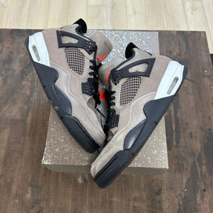Jordan 4 Retro Taupe Haze - Image 1