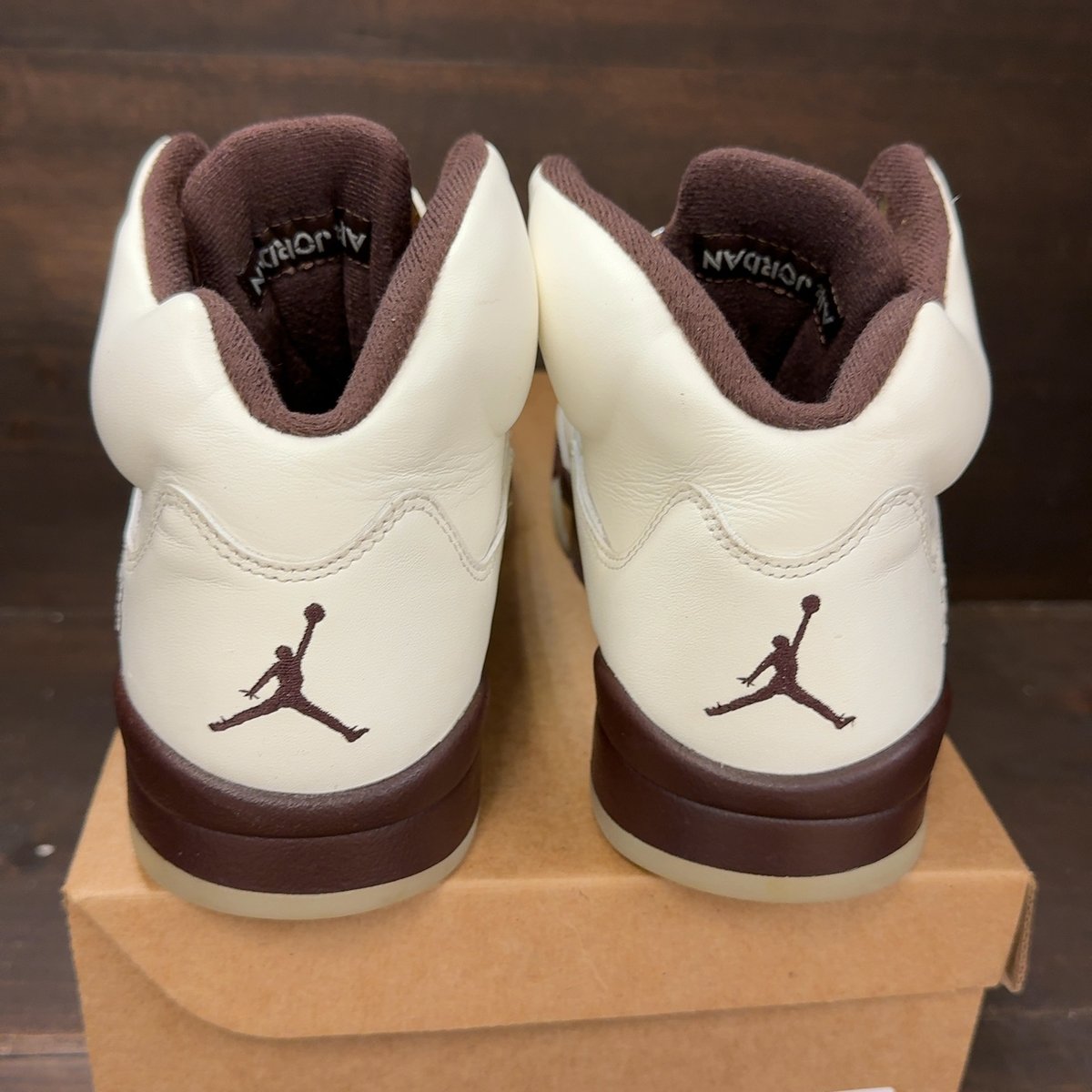 Jordan 5 Retro Golden Ticket (Women's) Size 11W (Pre-Owned) - aux