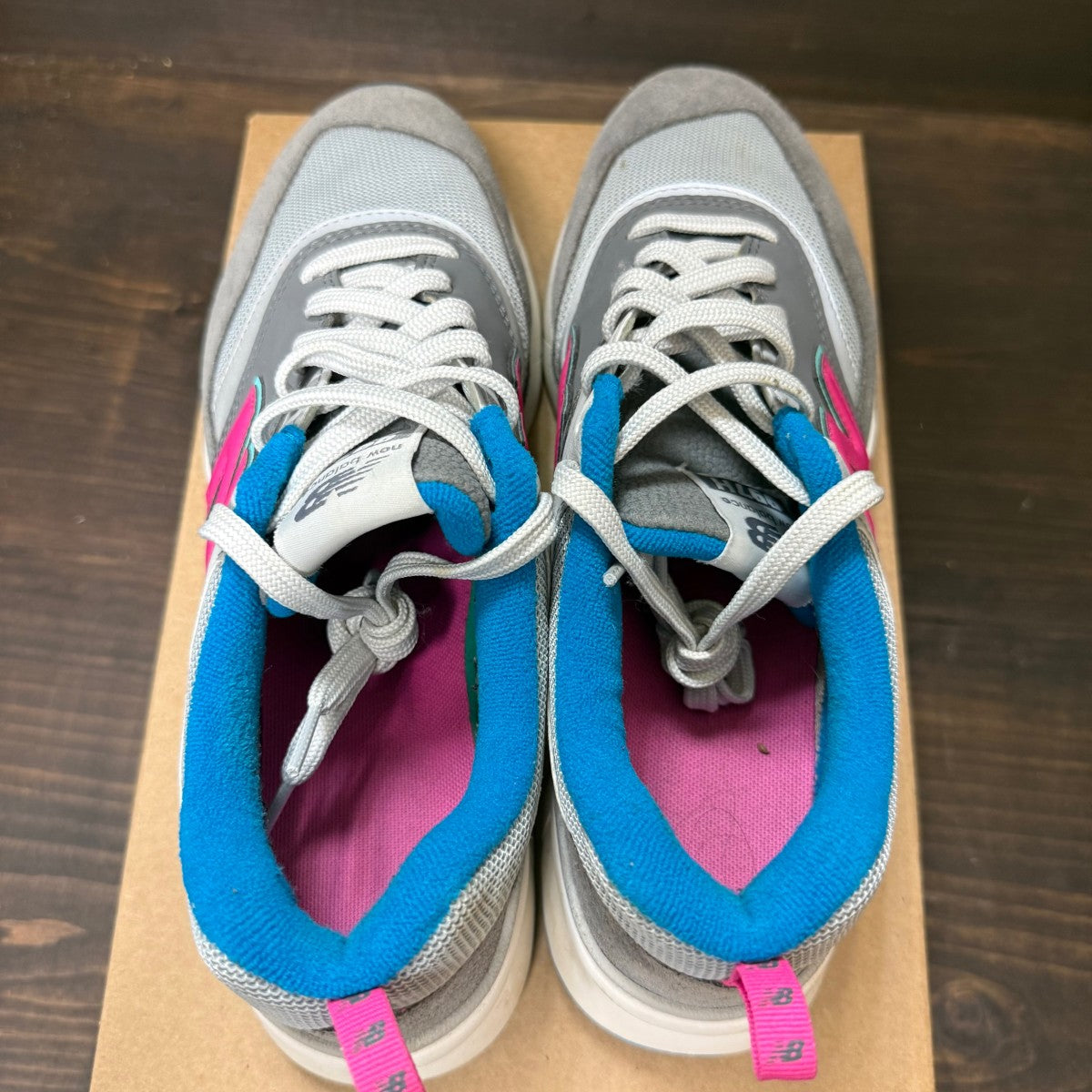 New Balance 997H Castlerock Size 9 (Pre-Owned) - Image 5