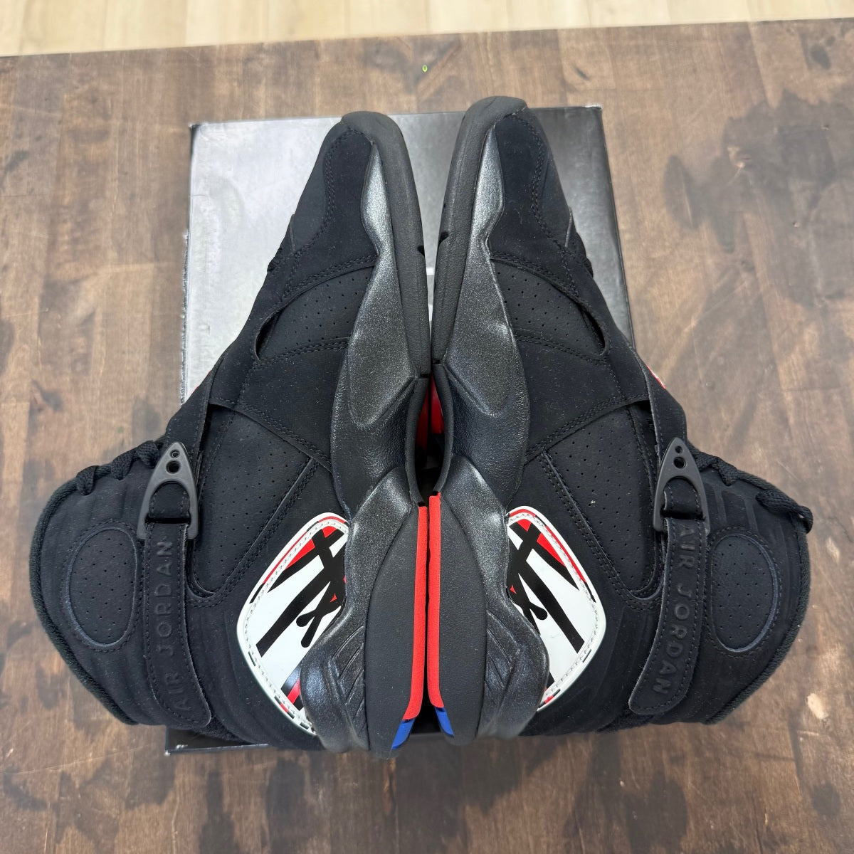 Jordan 8 Retro Playoffs (2023) Size 8.5 (Pre-Owned) - Image 4