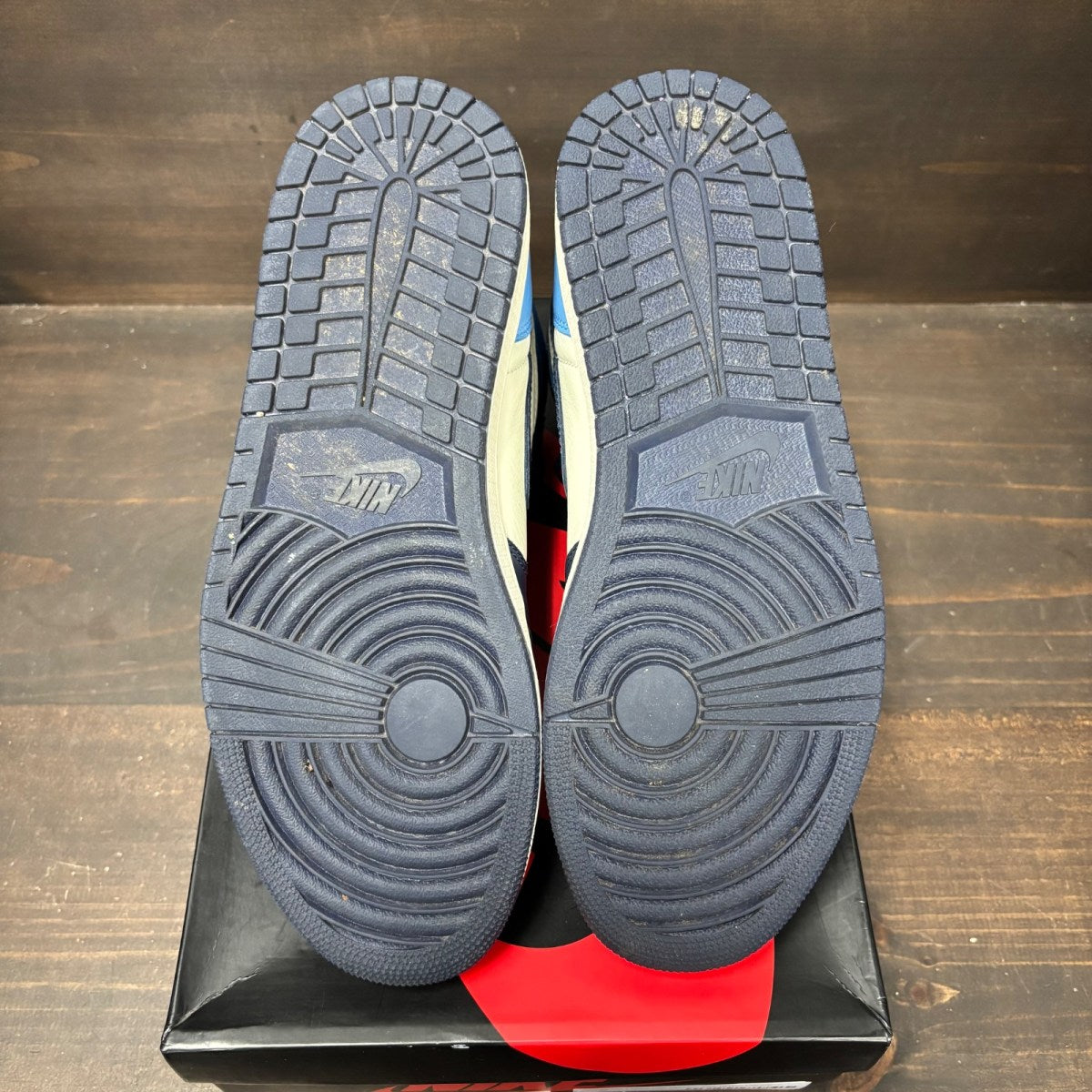 Jordan 1 Retro High Obsidian - Image 6