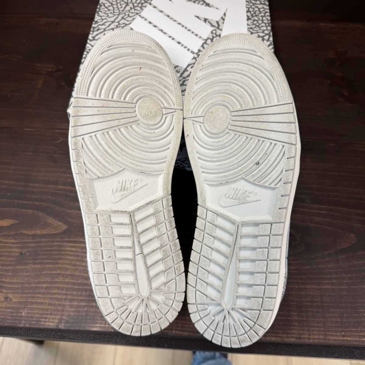Jordan 1 Retro Low OG Black Cement - Image 7