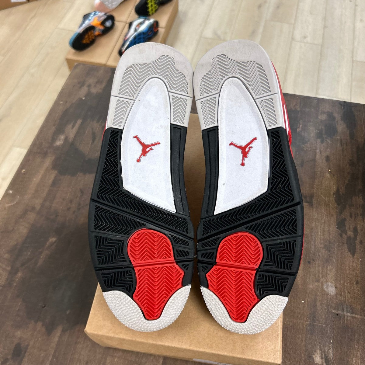 Jordan 4 Retro Red Cement Size 13 (Pre-Owned) - Image 5