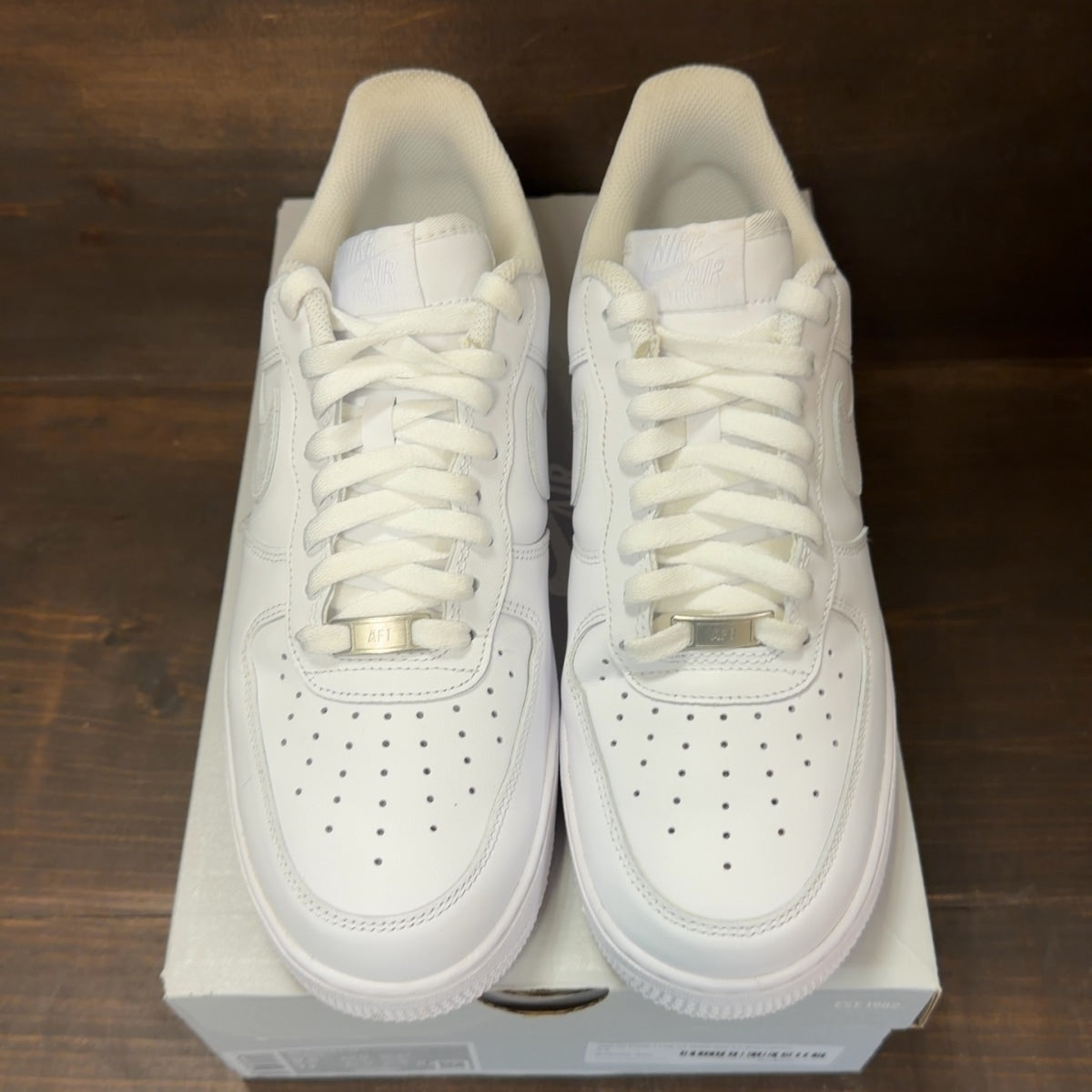 Nike Air Force 1 Low '07 White - Image 3