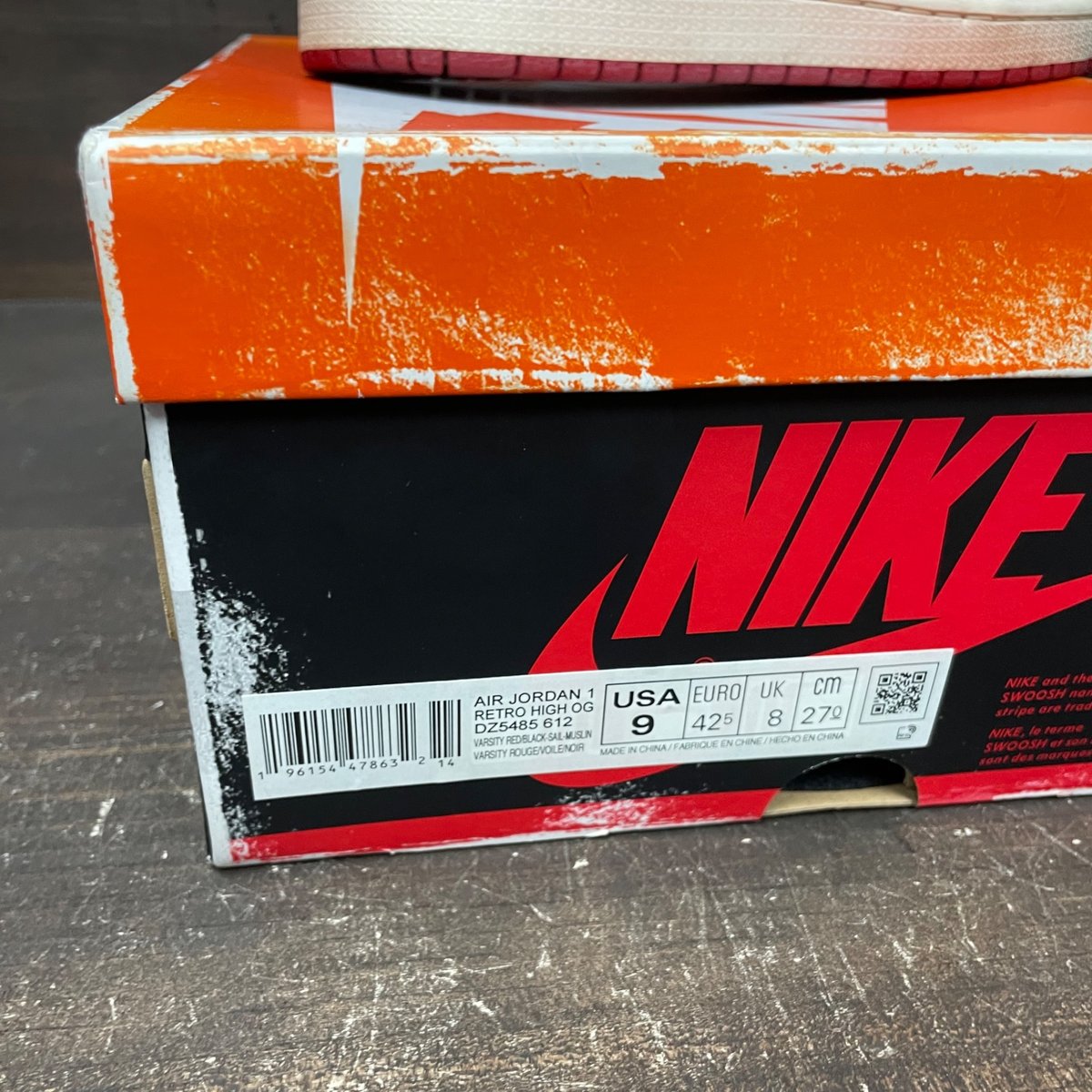 Jordan 1 Retro High OG Chicago Lost and Found Size 9 (Pre-Owned) - aux