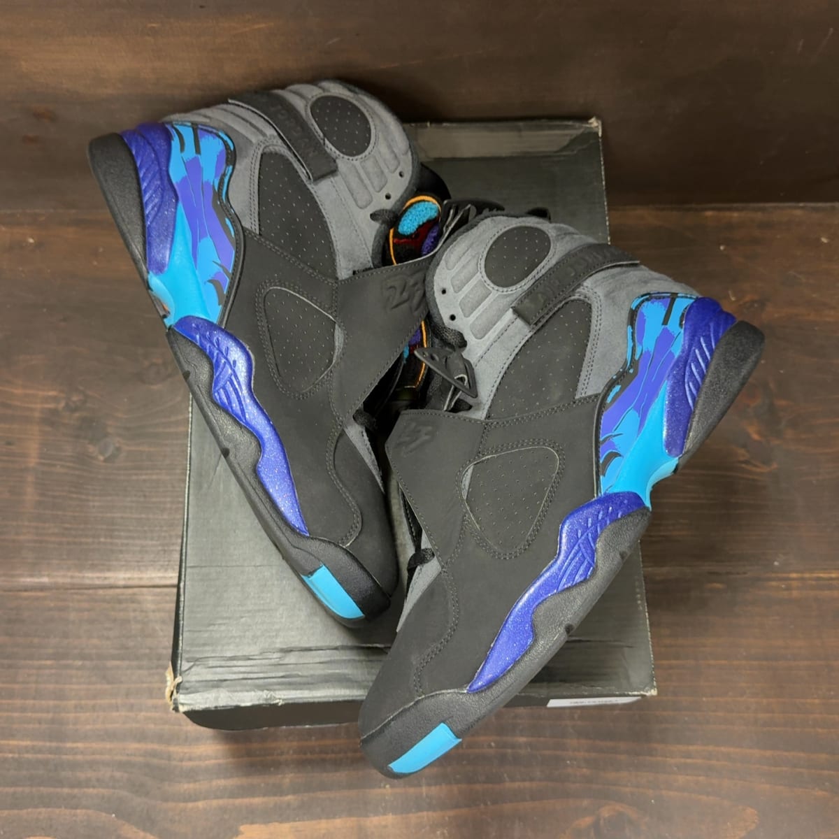 Jordan 8 Retro Aqua (2015) Size 10.5 (Pre-Owned) - back